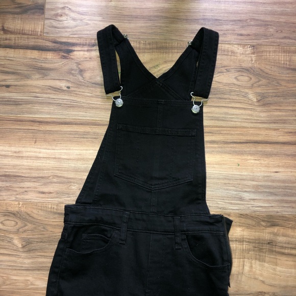Levi black overalls bibs - Picture 3 of 5